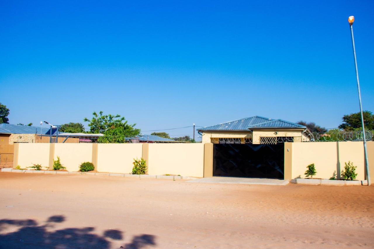 Home@Amalia'S Rundu Esterno foto