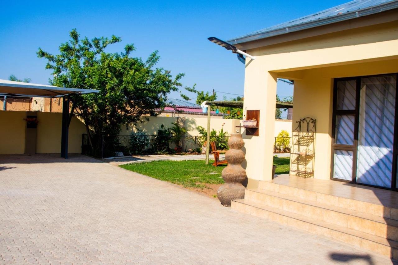 Home@Amalia'S Rundu Esterno foto