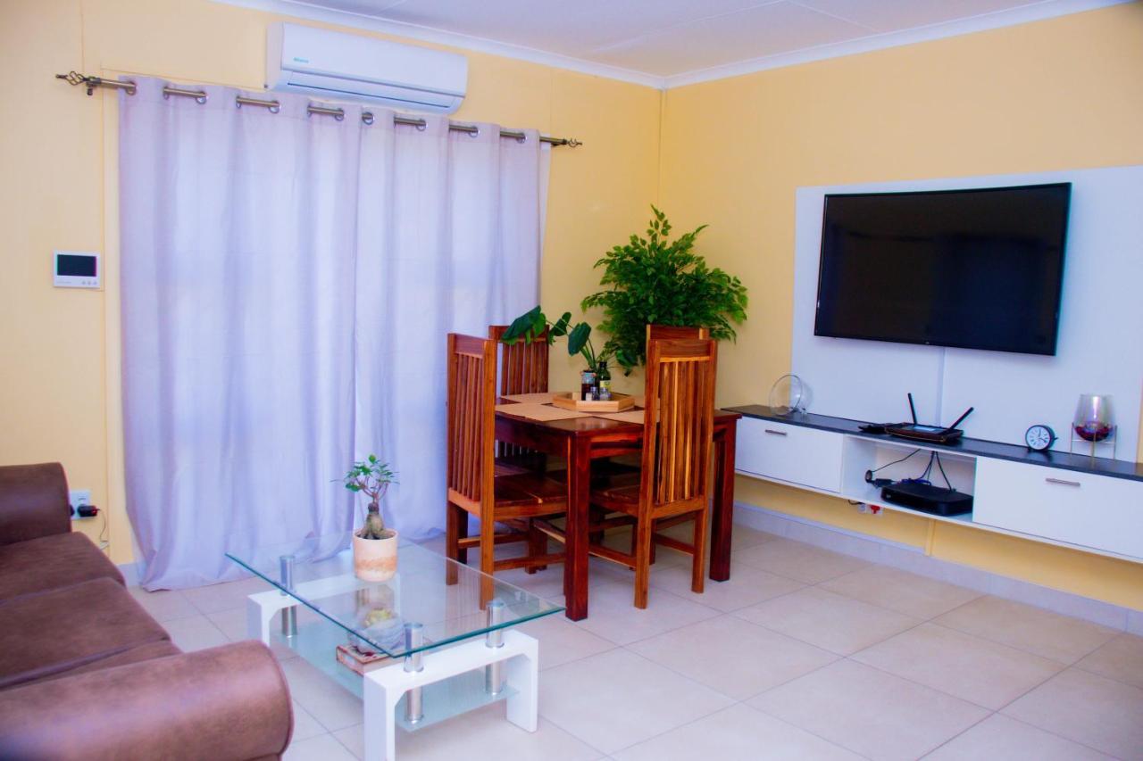Home@Amalia'S Rundu Esterno foto